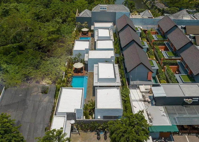 Selikur 1 - Spacious 3br In Seminyak! Perfect Location! Семиньяк